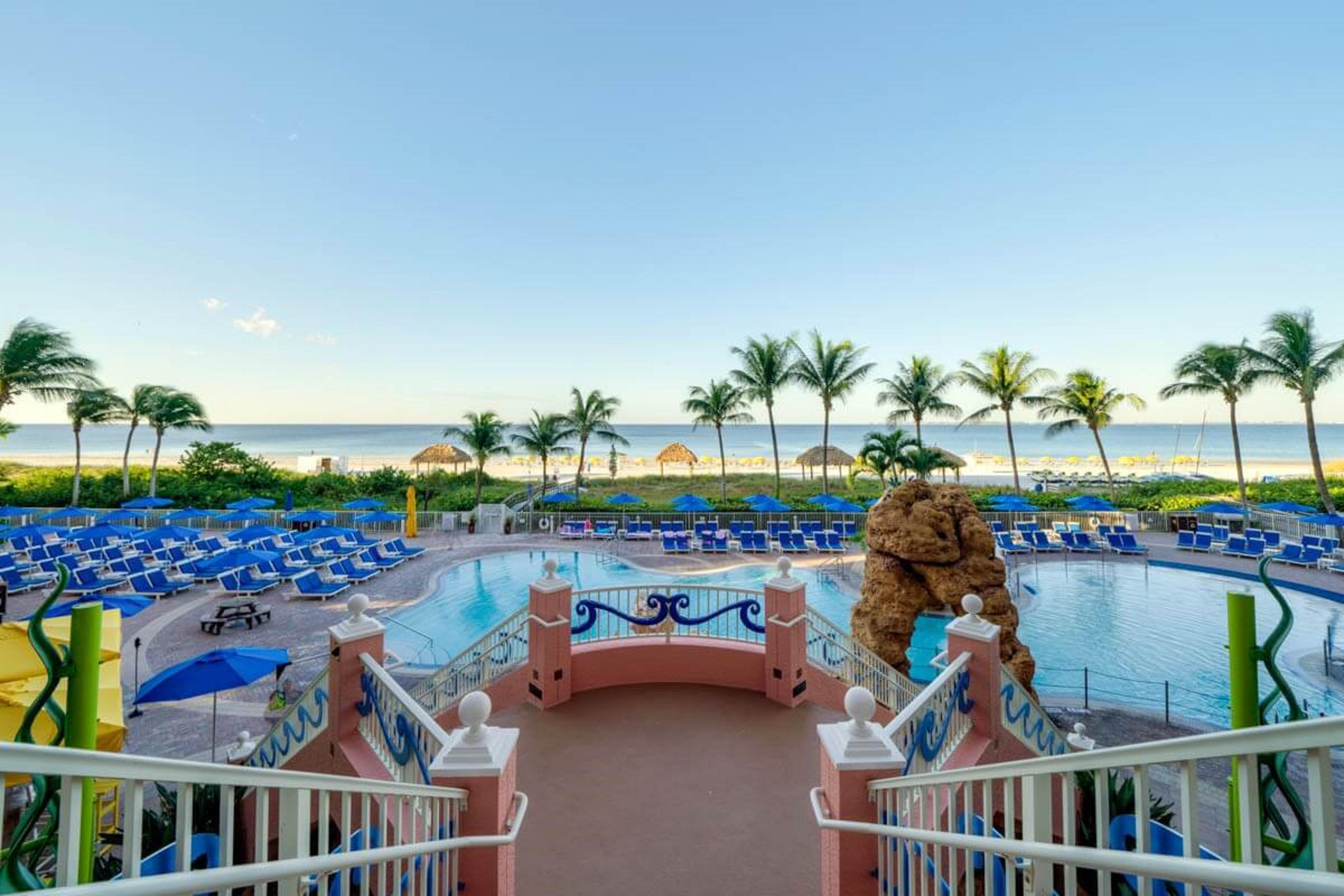 Pink Shell Beach Resort & Marina Fort Myers Beach Exterior photo